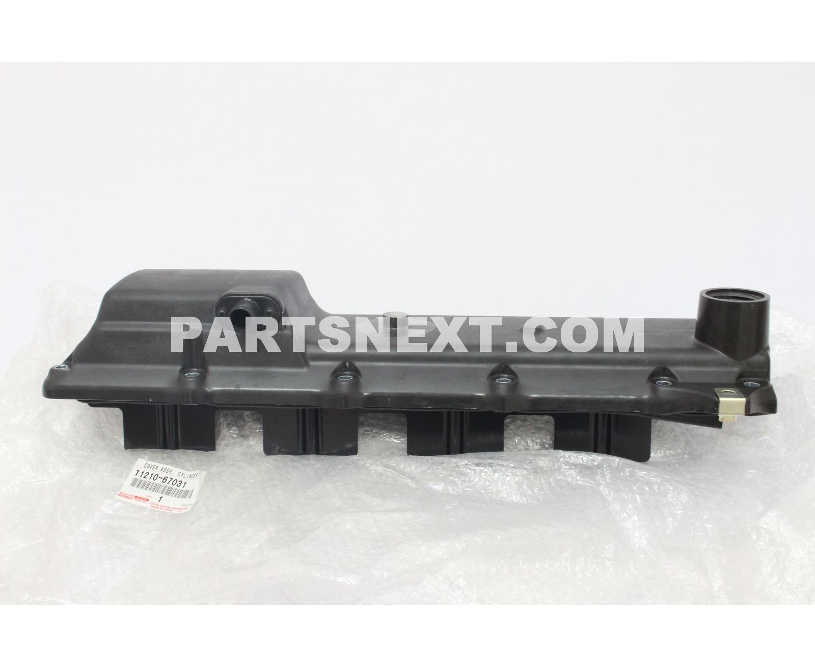 Toyota :: 11210-67031 COVER SUB-ASSY, CYLINDER HEAD