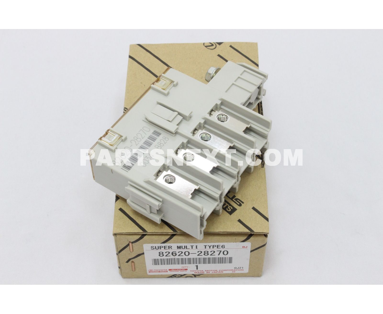 Toyota 8262028270 BLOCK ASSY, FUSIBLE LINK