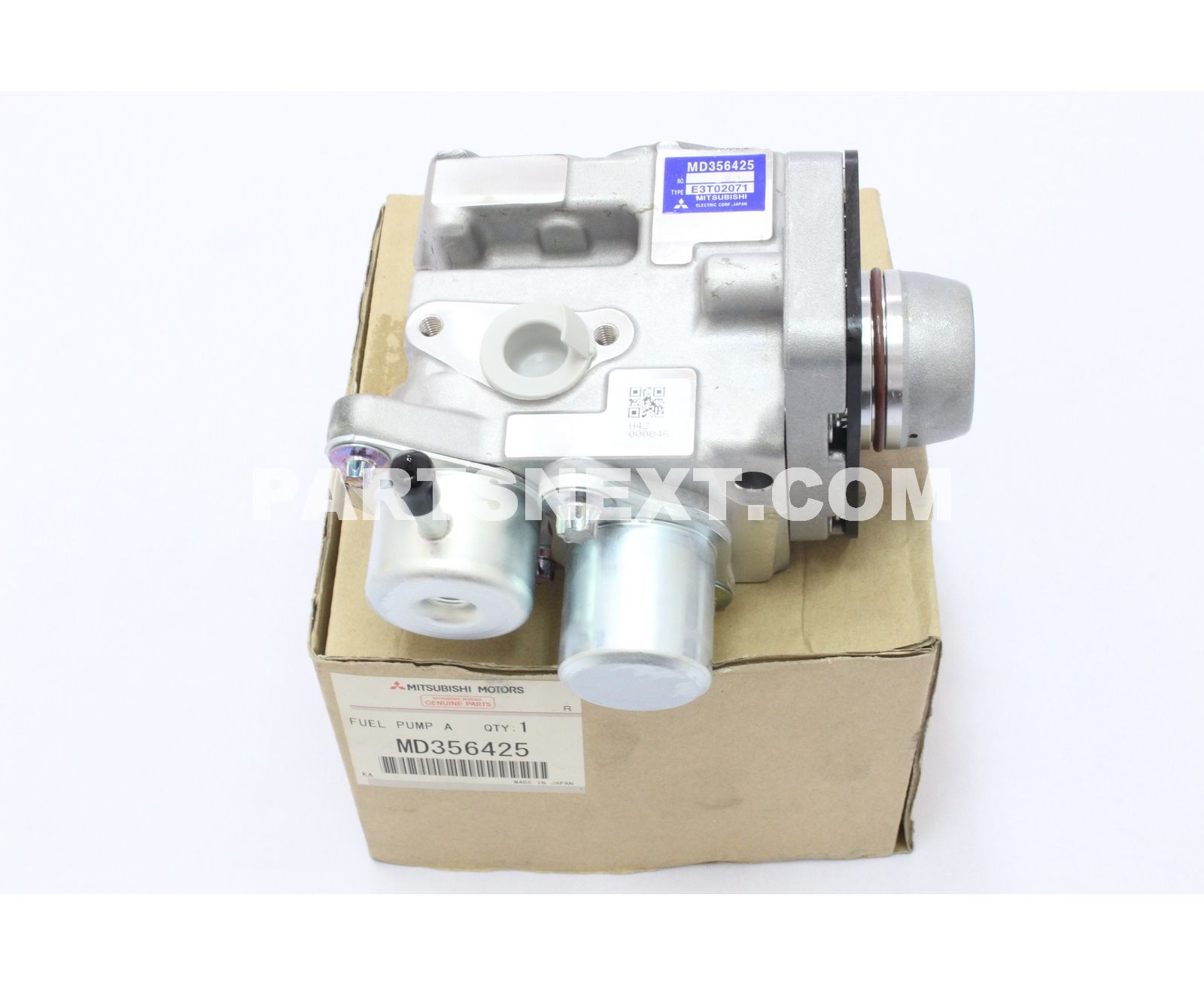 Mitsubishi :: MD356425 FUEL PUMP ASSY
