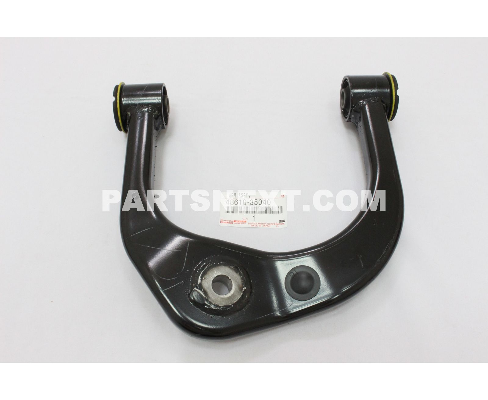 Toyota :: 48610-35040 ARM ASSY, FRONT SUSPENSION UPPER, RH