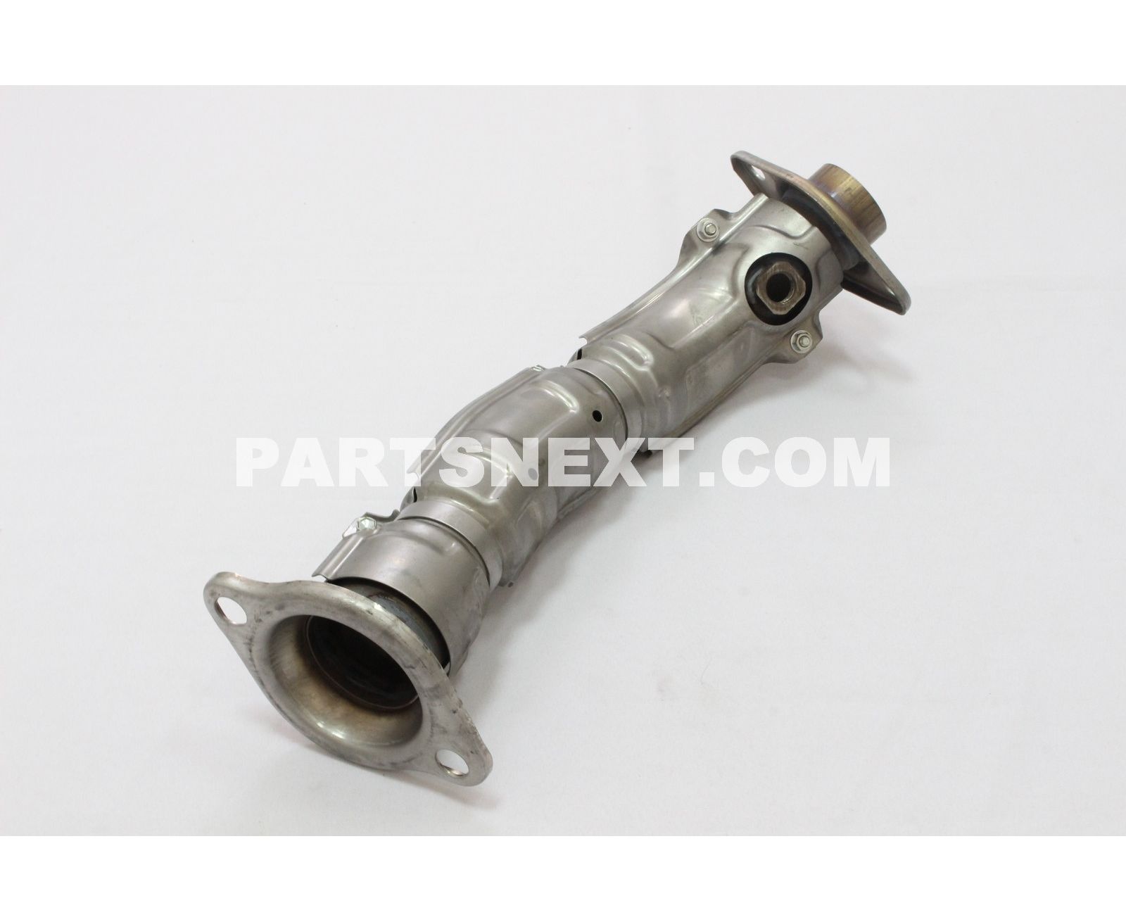 Mitsubishi :: 1570C411 PIPE,EXHAUST,FR