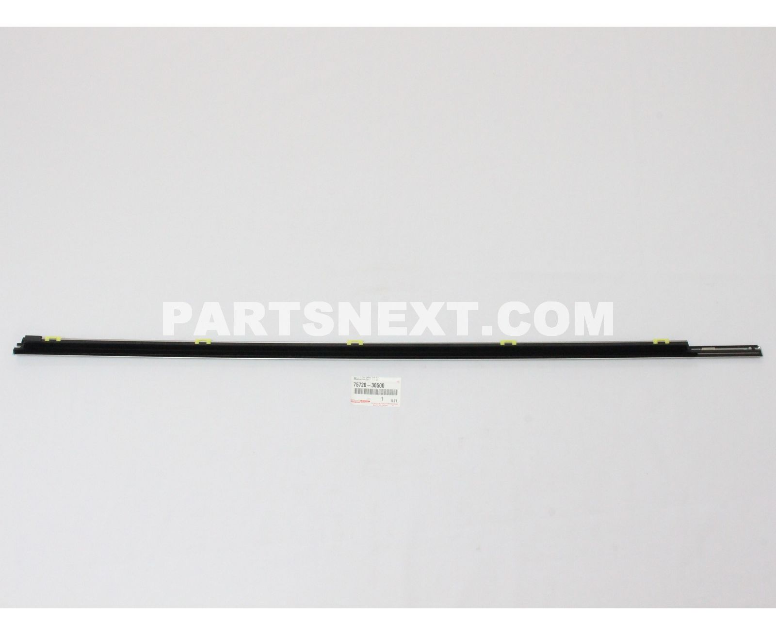 Toyota :: 75720-30500 MOULDING ASSY, FRONT DOOR BELT, LH