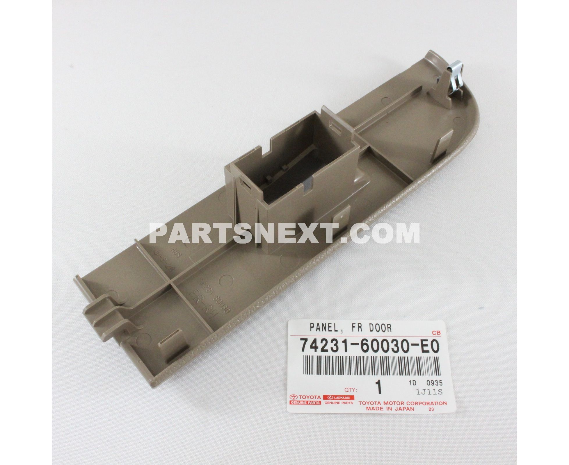 あーる Toyota :: 74231-60030-E0 PANEL, FRONT ARMREST BASE, UPPER RH