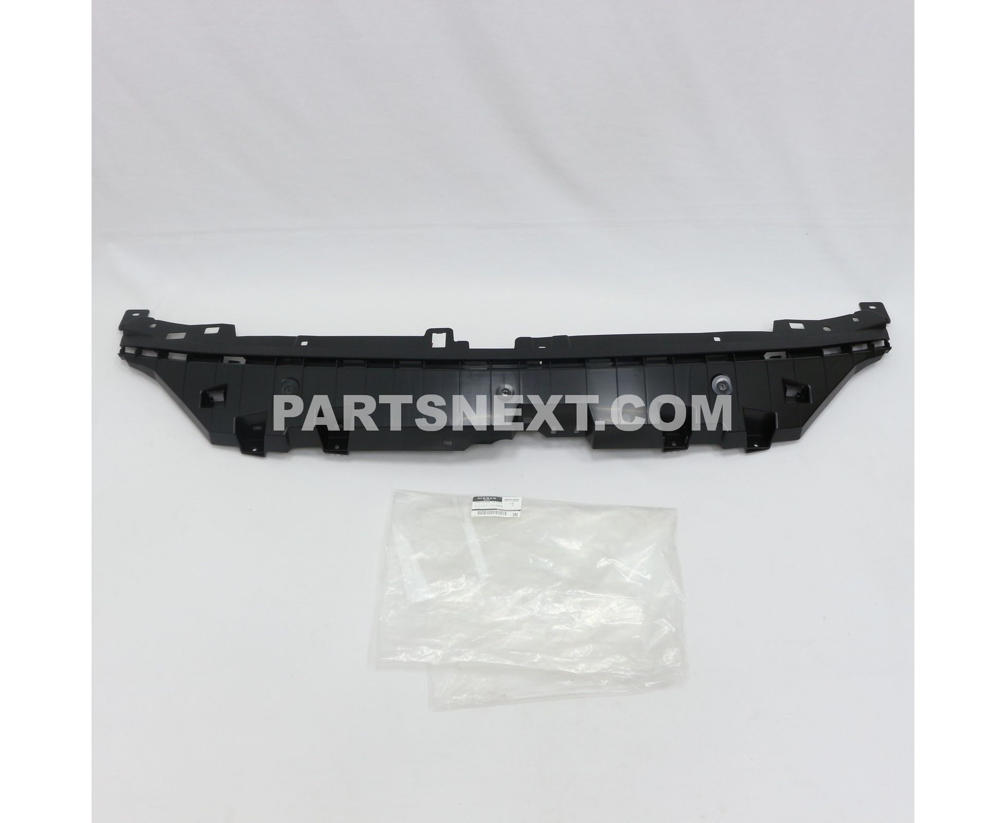 Nissan :: 62322-5DA0A RADIATOR GRILLE
