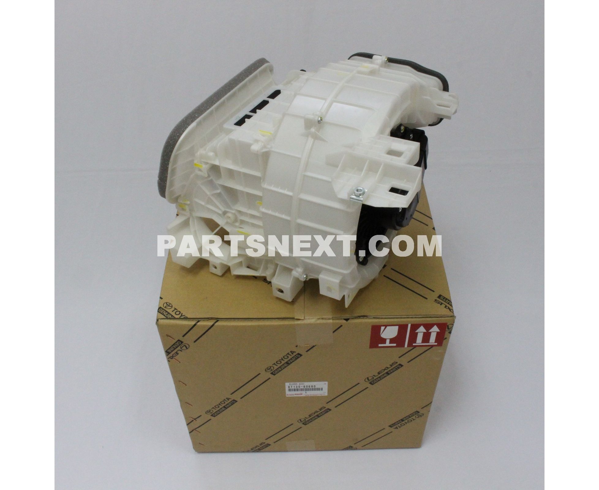 Toyota :: 87130-60680 BLOWER ASSY