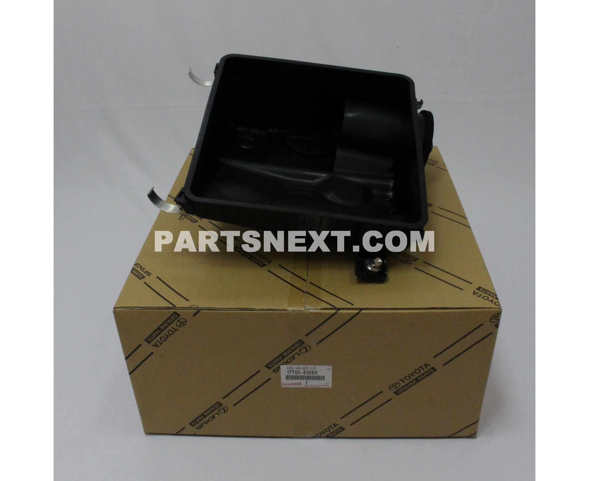 Toyota :: 17701-51050 CASE SUB-ASSY, AIR