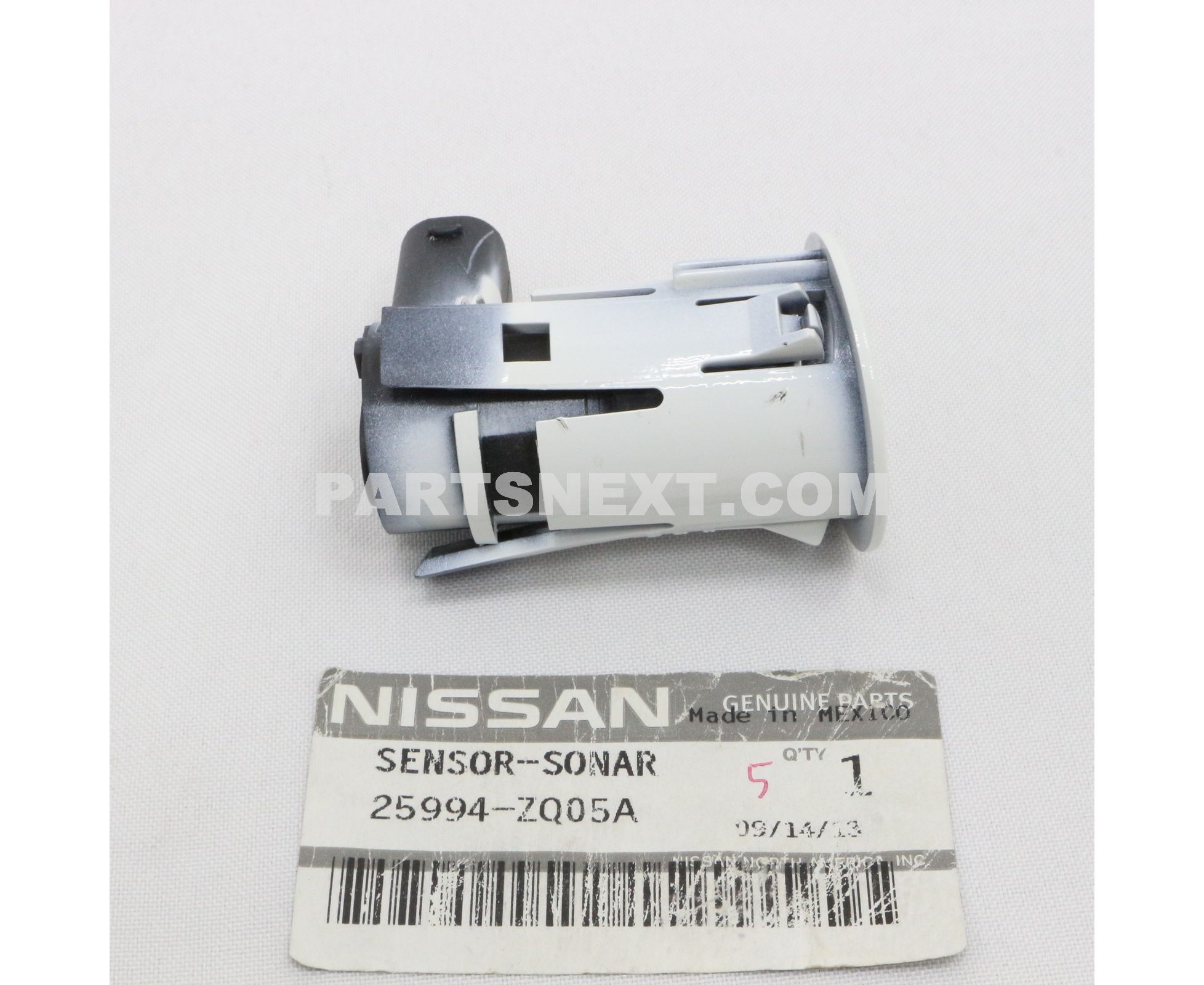 Nissan :: 25994-ZQ05A SENSOR-SONAR