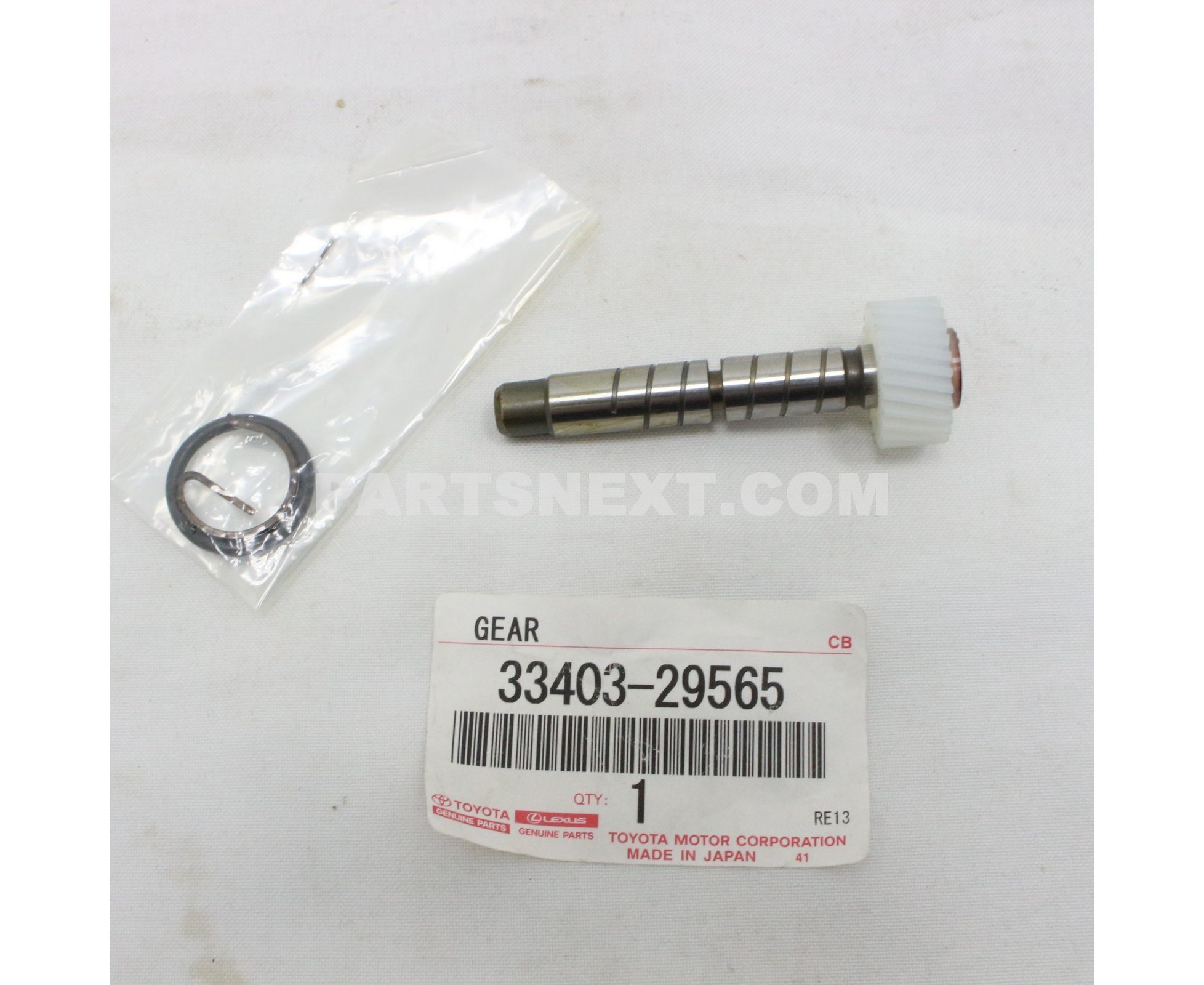 Toyota :: 33403-29565 GEAR SUB-ASSY, SPEEDOMETER DRIVEN (MTM)