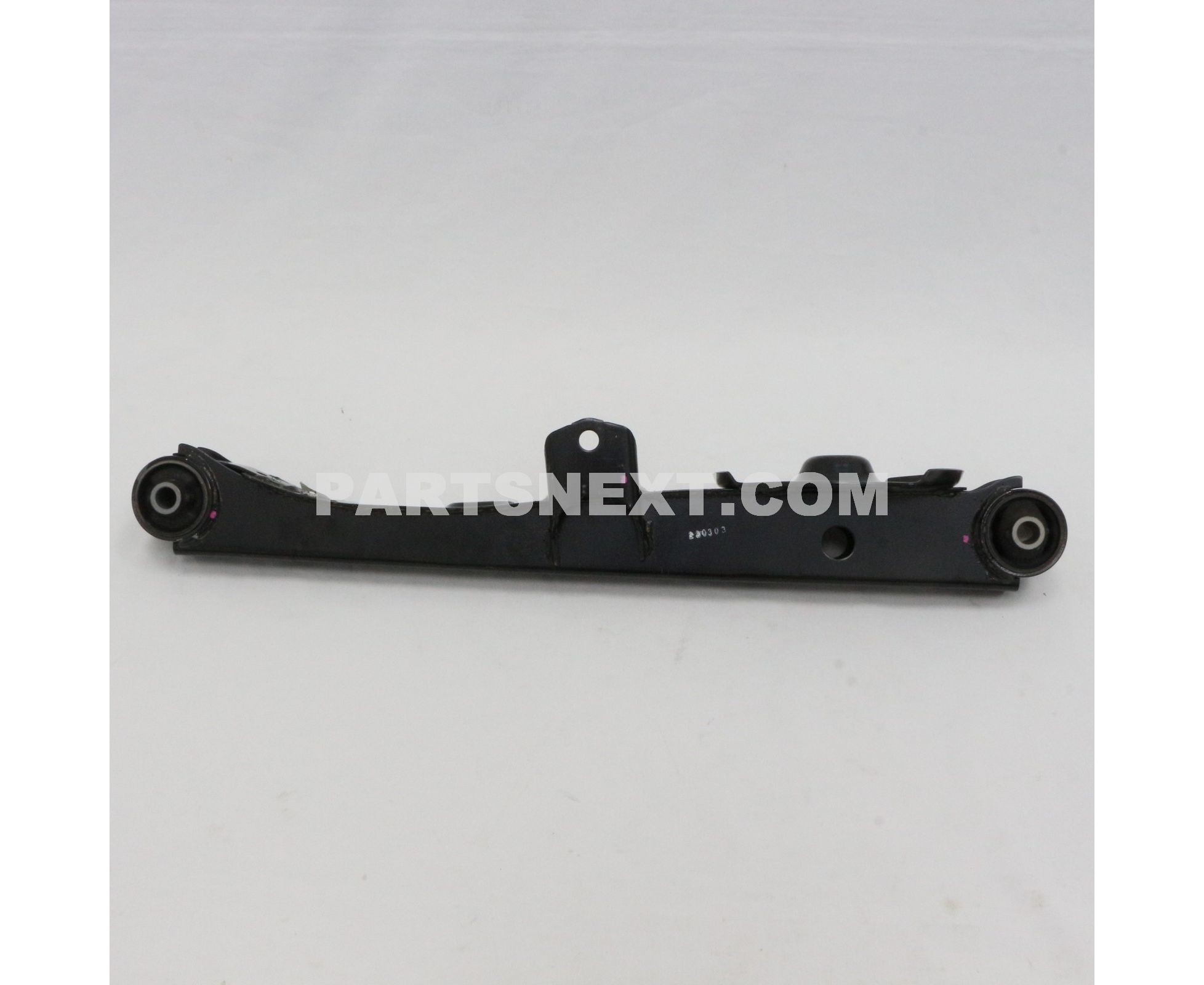 Toyota :: 48720-BZ090 ARM ASSY LWR CONTRO