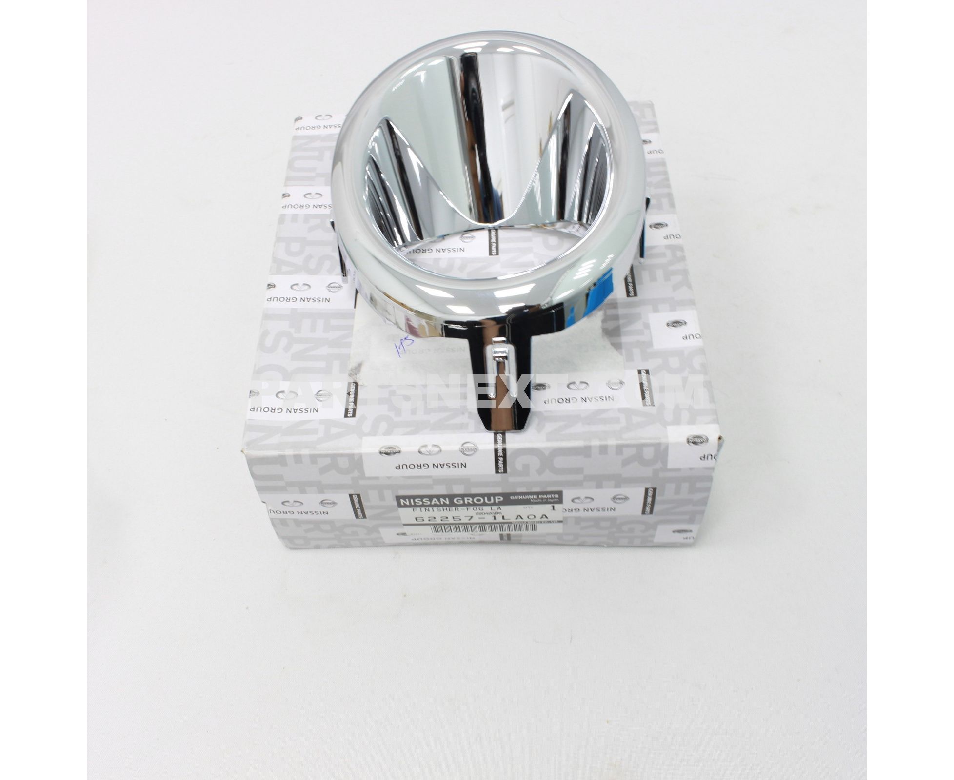 Nissan :: 62257-1LA0A FINISHER-FOG LAMP,LH