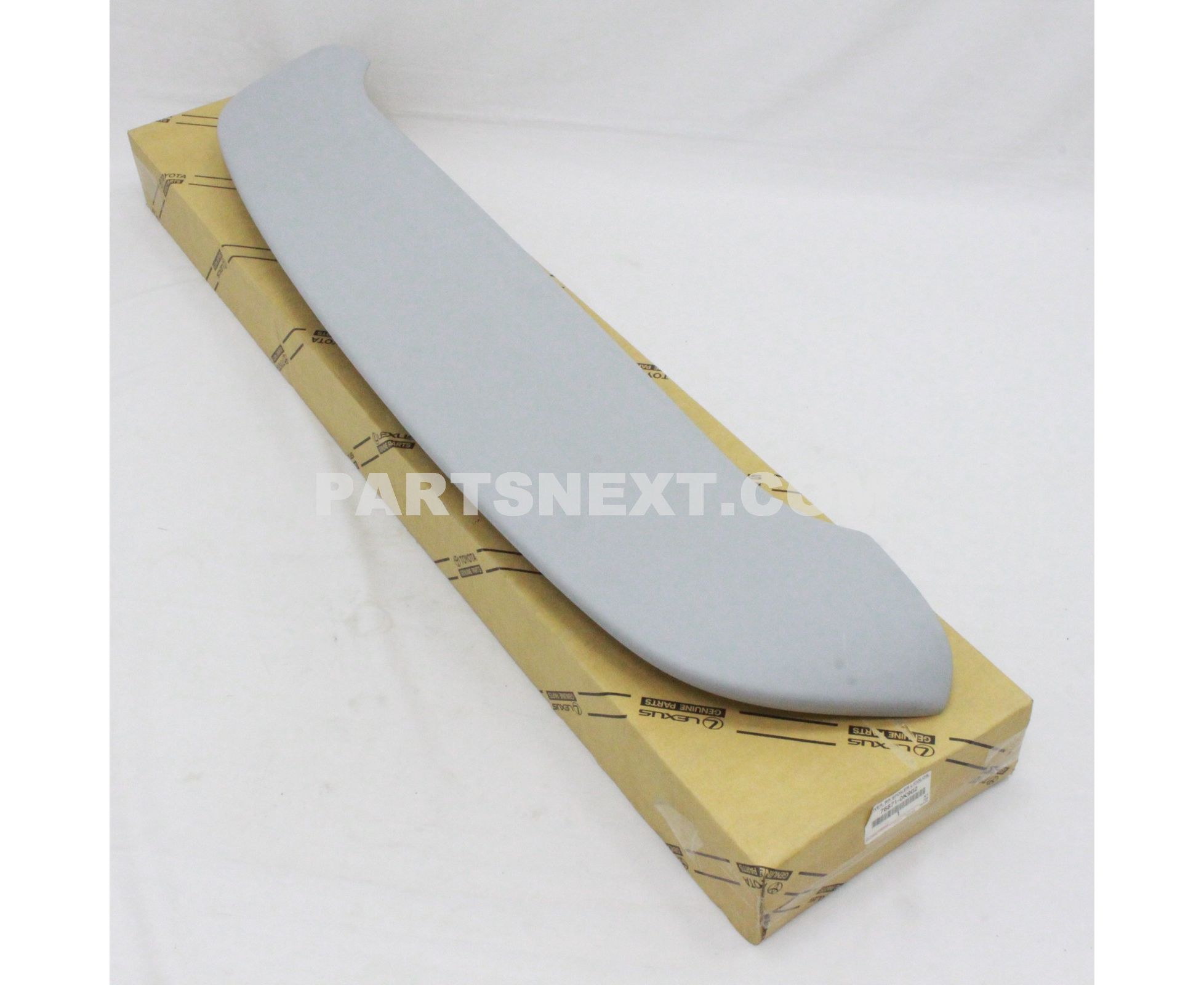 Toyota :: 76871-0K902 SPOILER, REAR