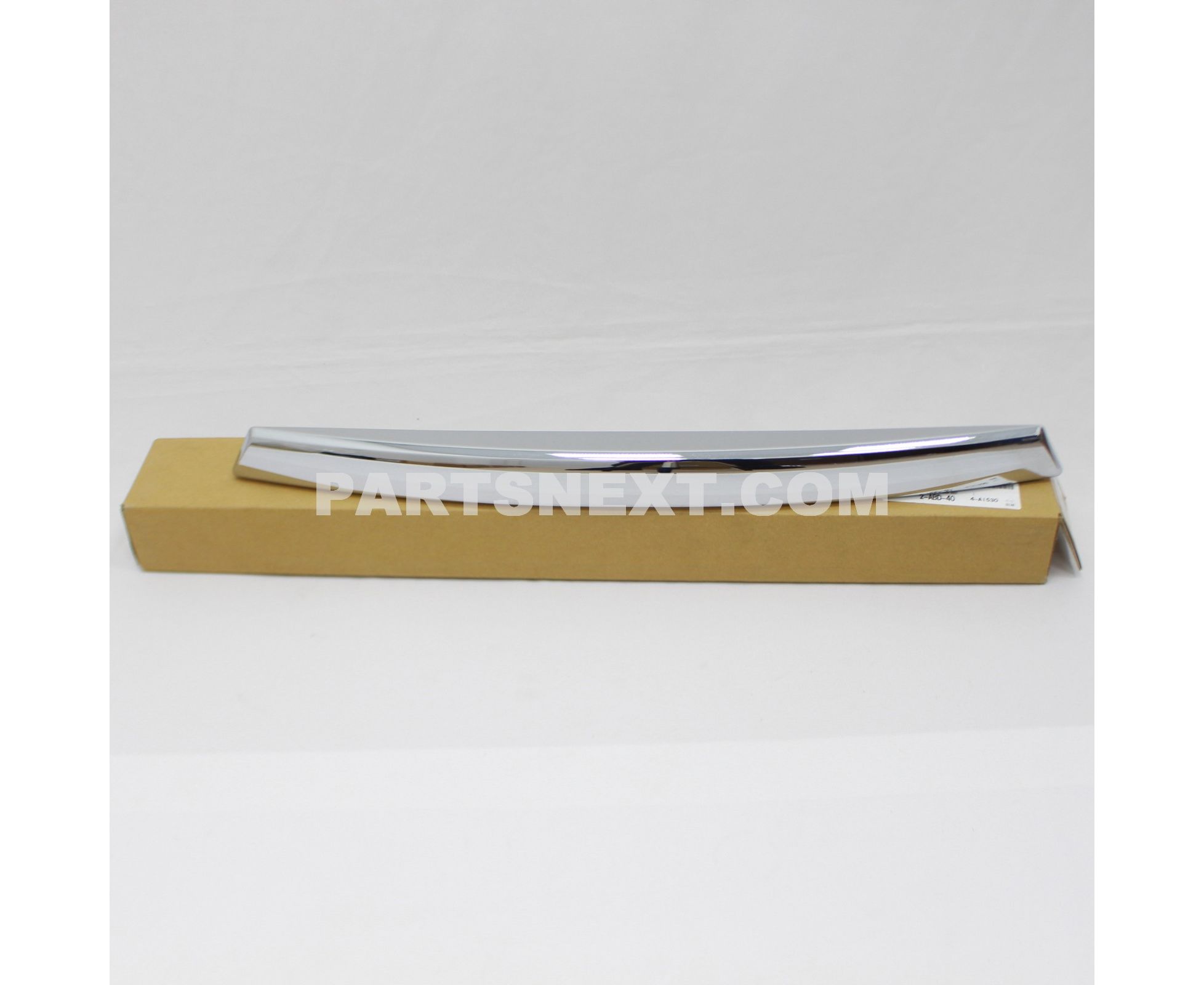 Nissan :: 90818-1LA0A FINISHER ASSY-BACK DOOR,CENTER