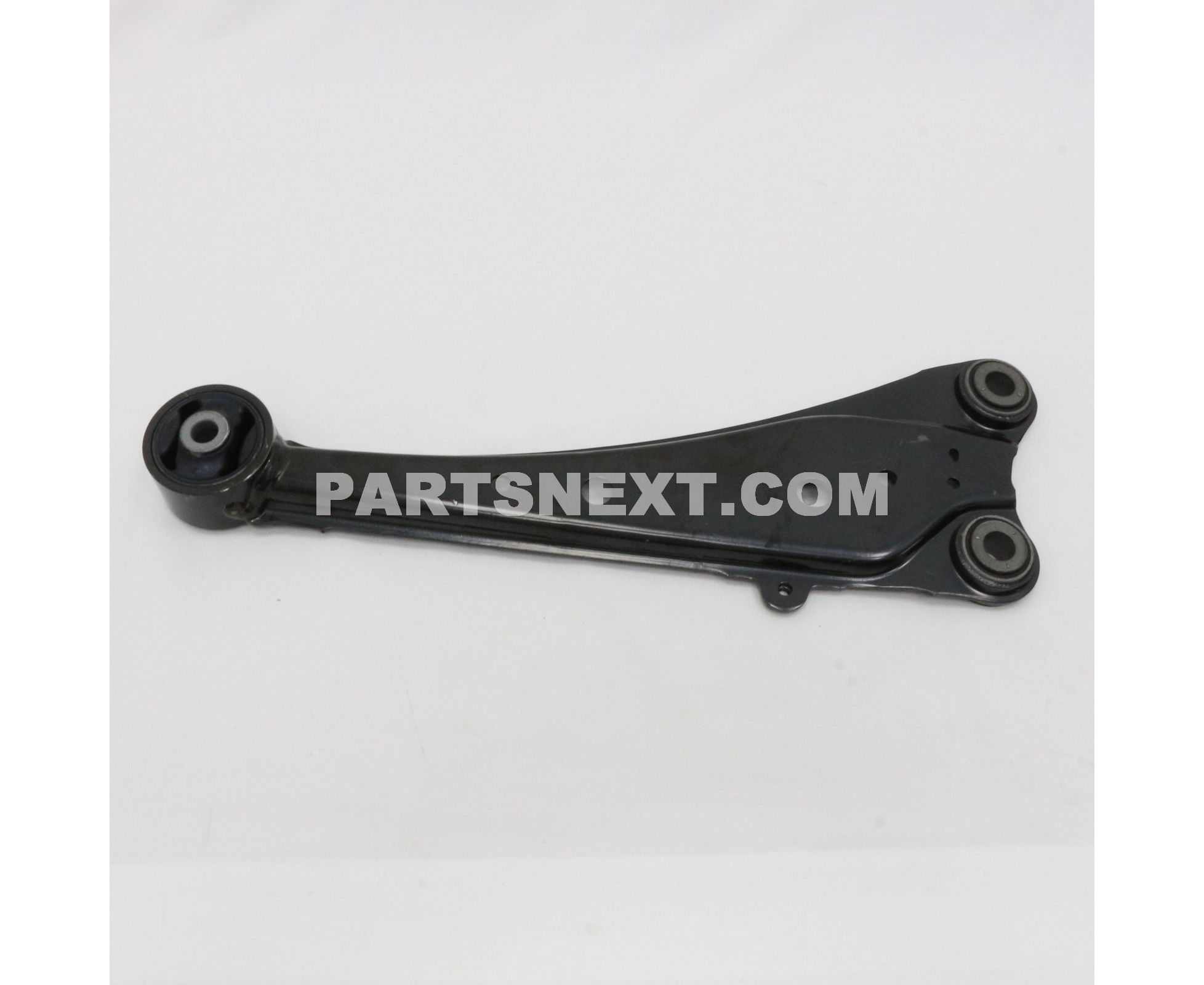 Toyota :: 48780-42010 ARM ASSY, TRAILING, REAR