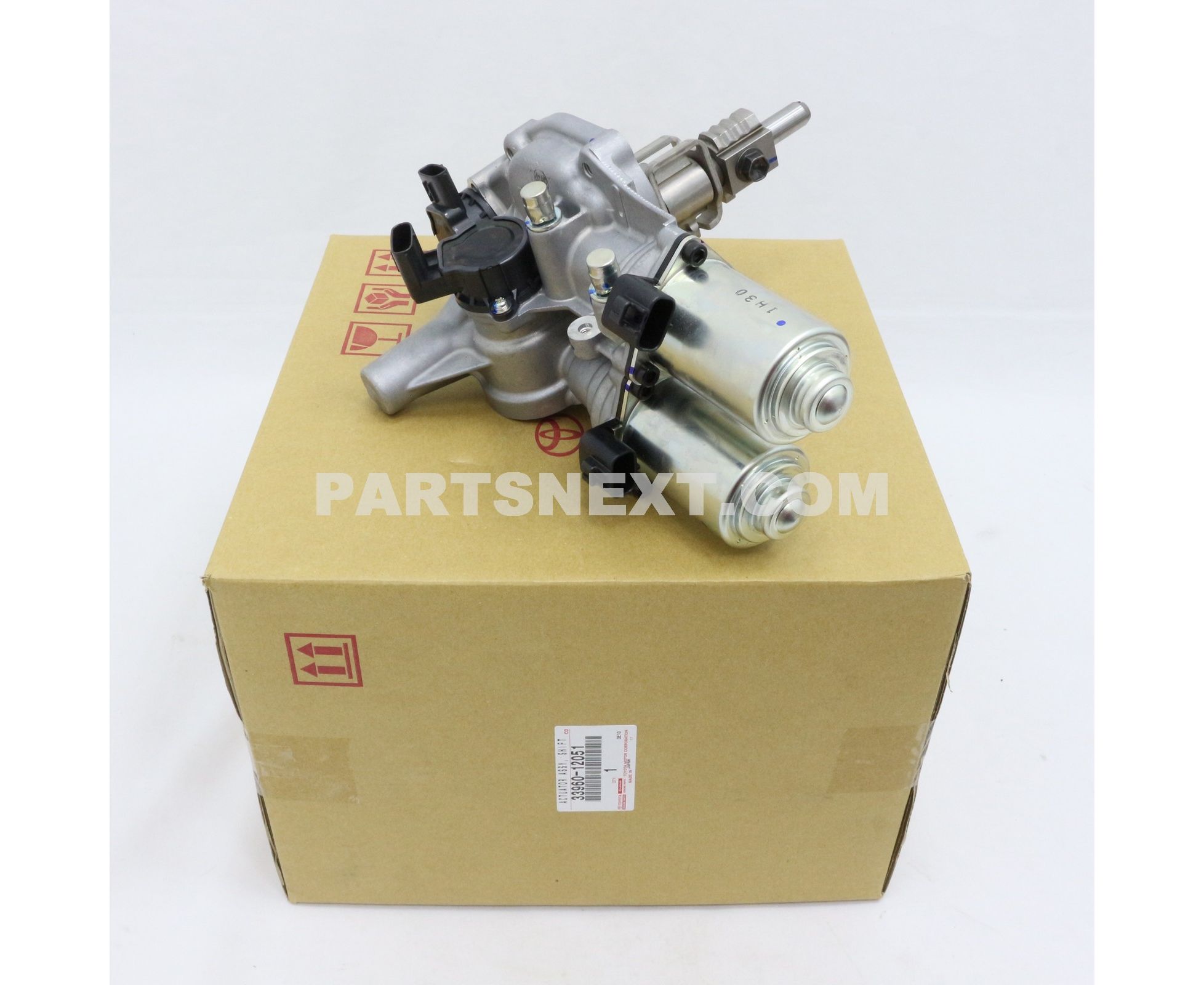 Toyota :: 33960-12051 ACTUATOR ASSY SHIFT