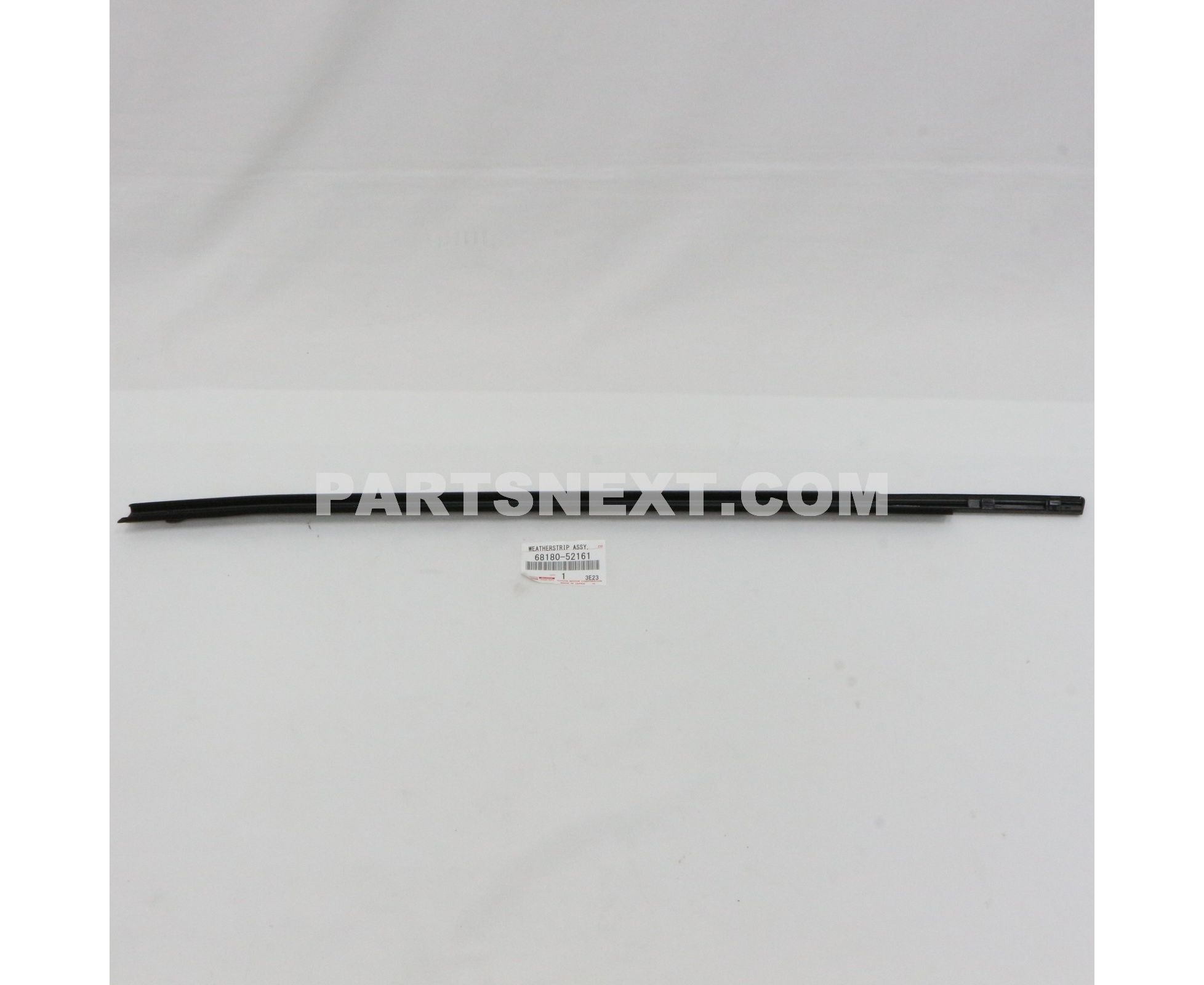 Toyota :: 68180-52161 WEATHERSTRIP ASSY, REAR DOOR GLASS, OUTER RH