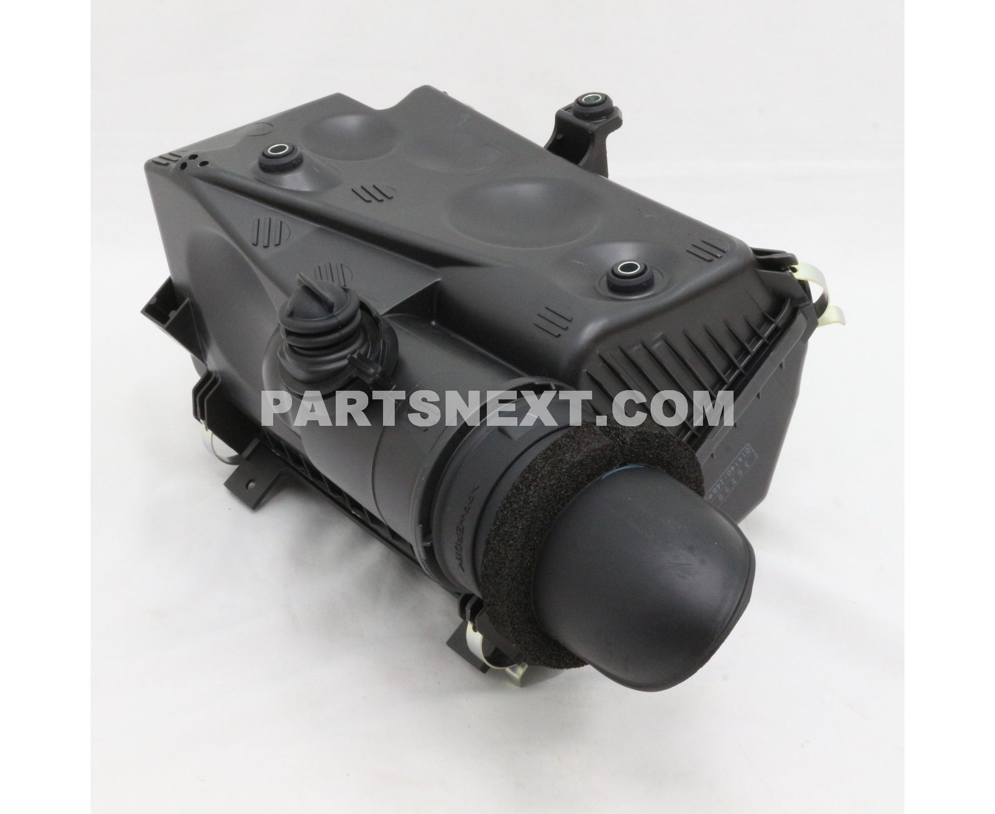 Toyota :: 17700-30270 CLEANER ASSY, AIR