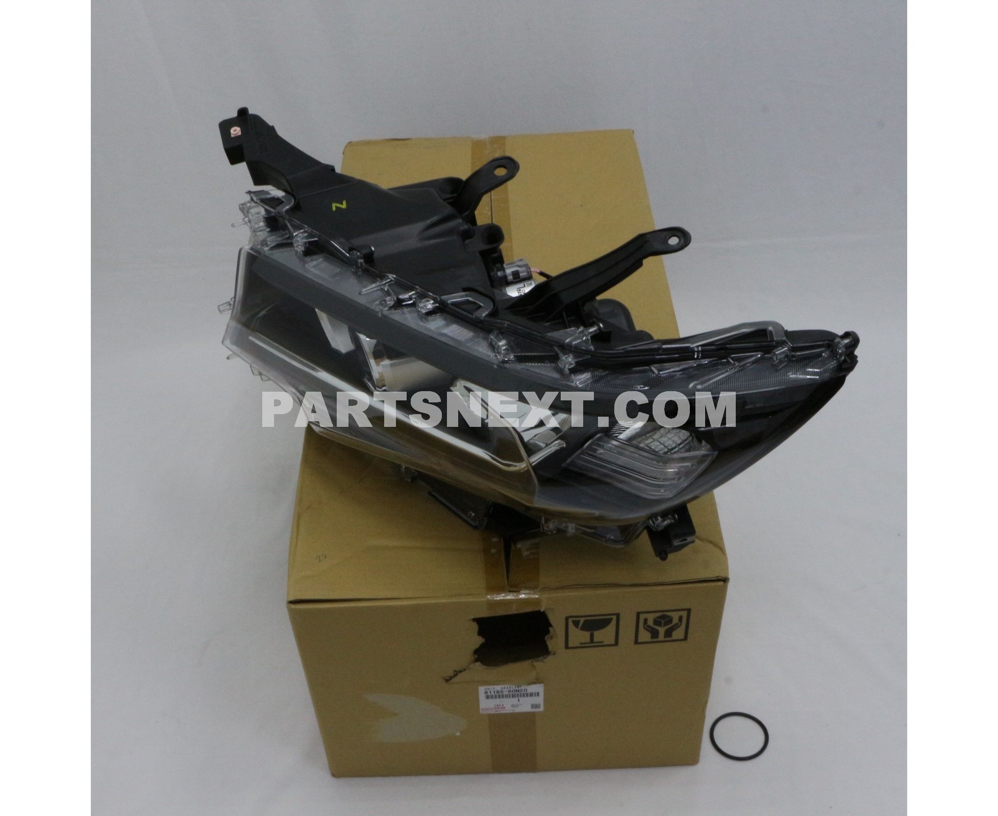Toyota :: 81185-60N20 UNIT, HEADLAMP