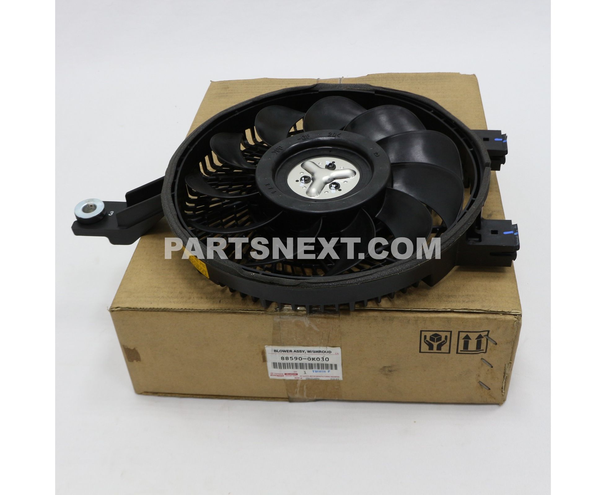 Toyota :: 88590-0K030 BLOWER ASSY, W/SHROUD