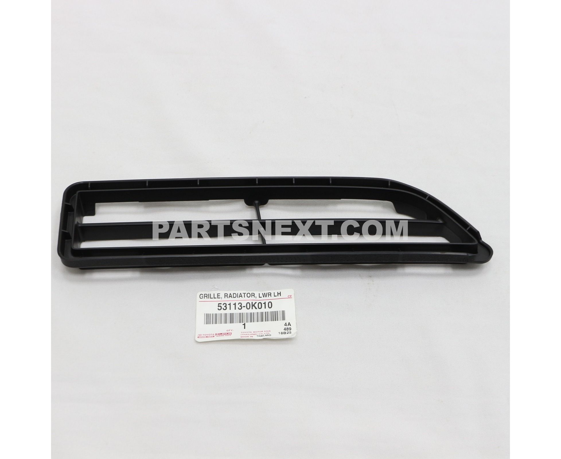 Toyota :: 53113-0K010 GRILLE RADIATOR LW