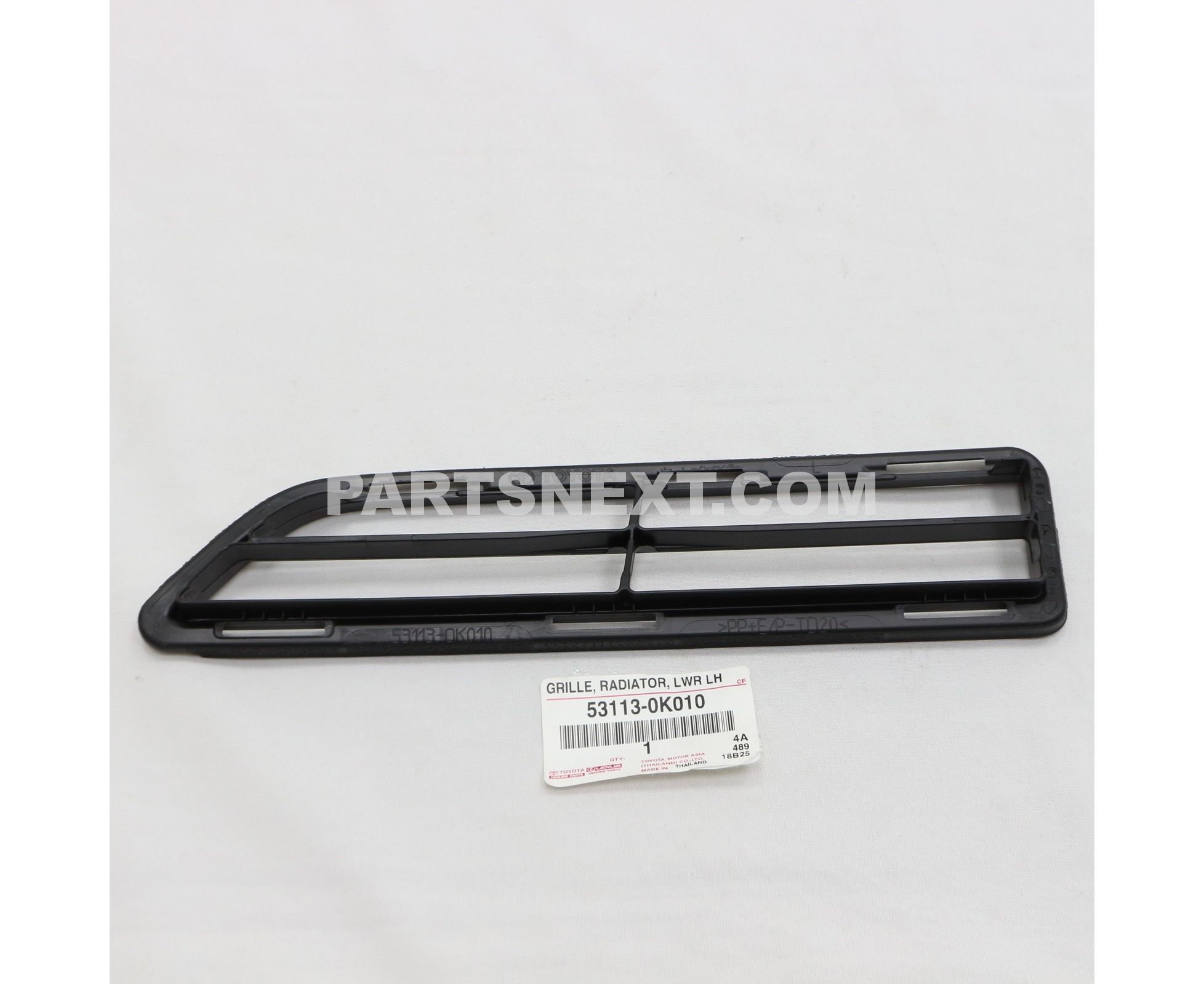 Toyota :: 53113-0K010 GRILLE RADIATOR LW
