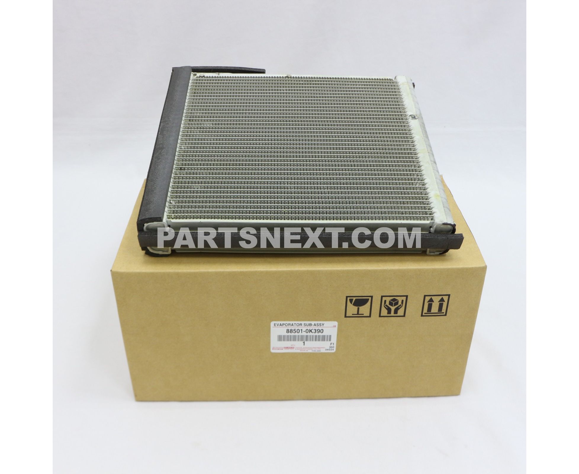 Toyota :: 88501-0K390 EVAPORATOR SUB-ASSY