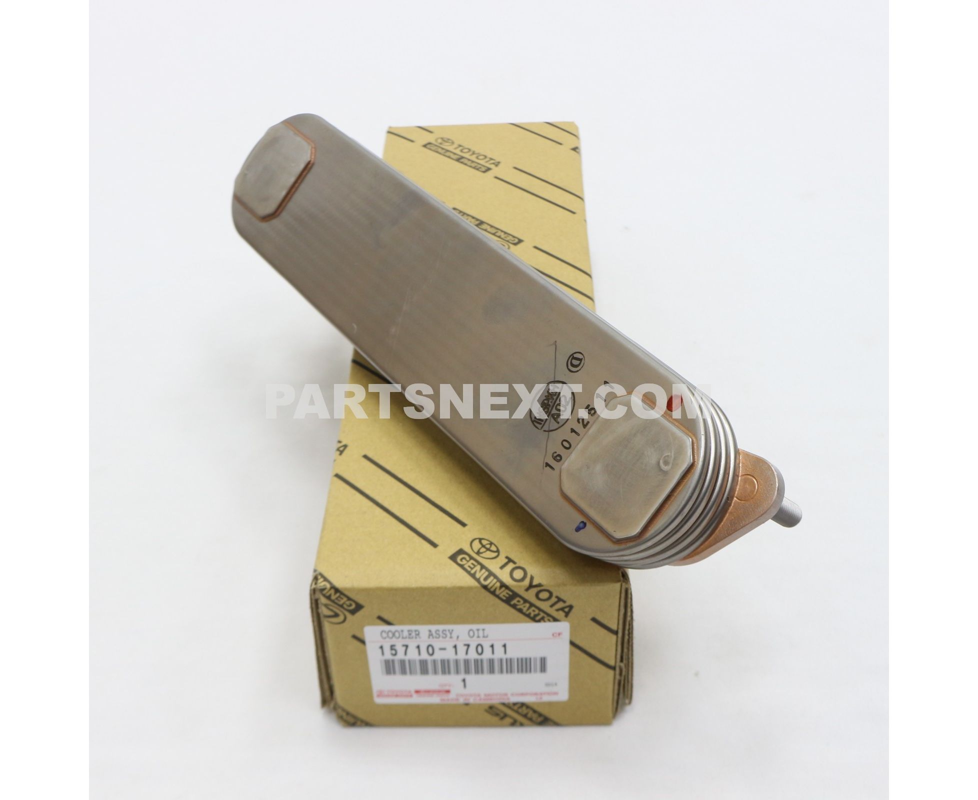 Toyota :: 15710-17011 COOLER ASSY, OIL