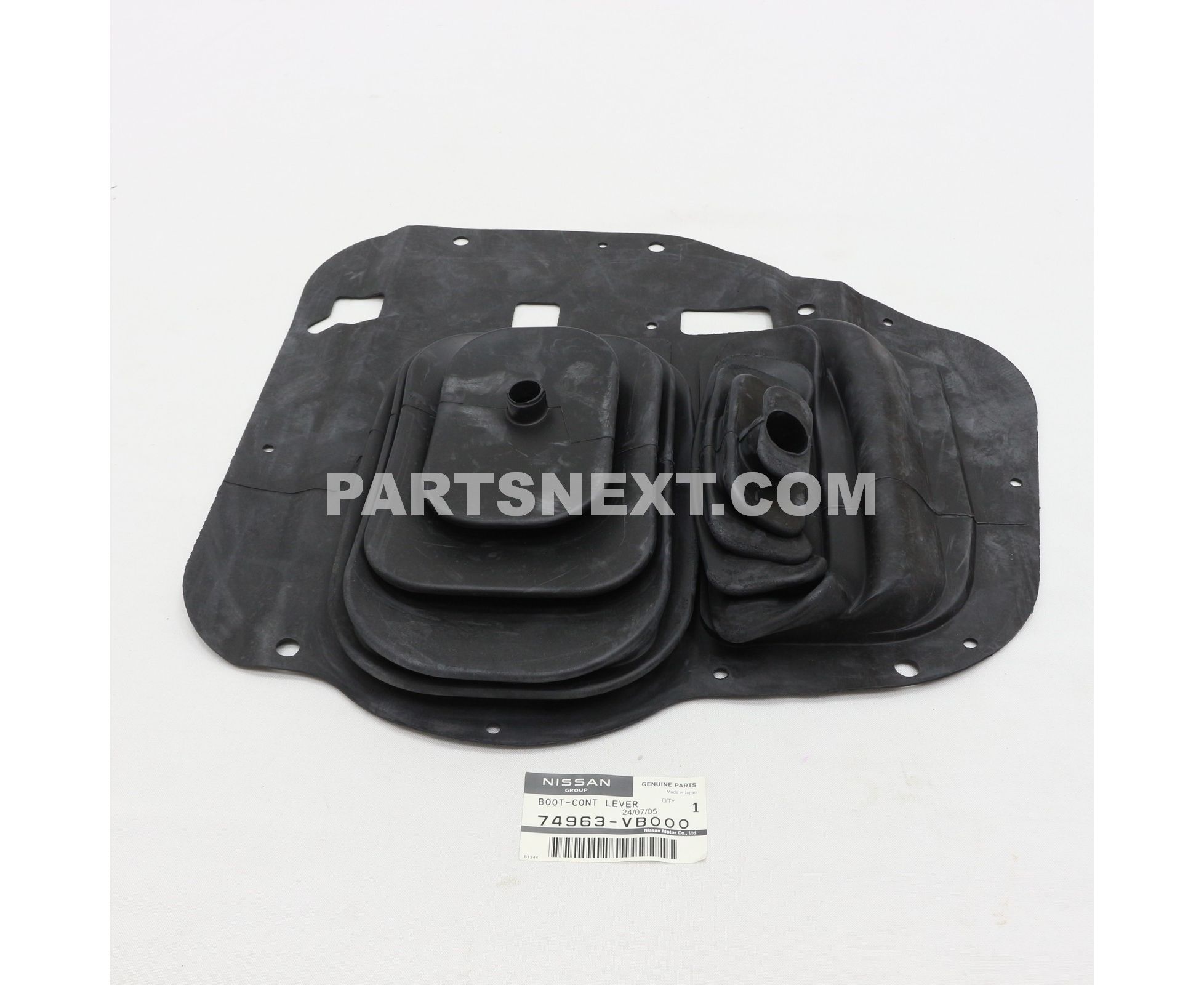 Nissan :: 74963-VB000 BOOT-RUBBER,CONTROL LEVER