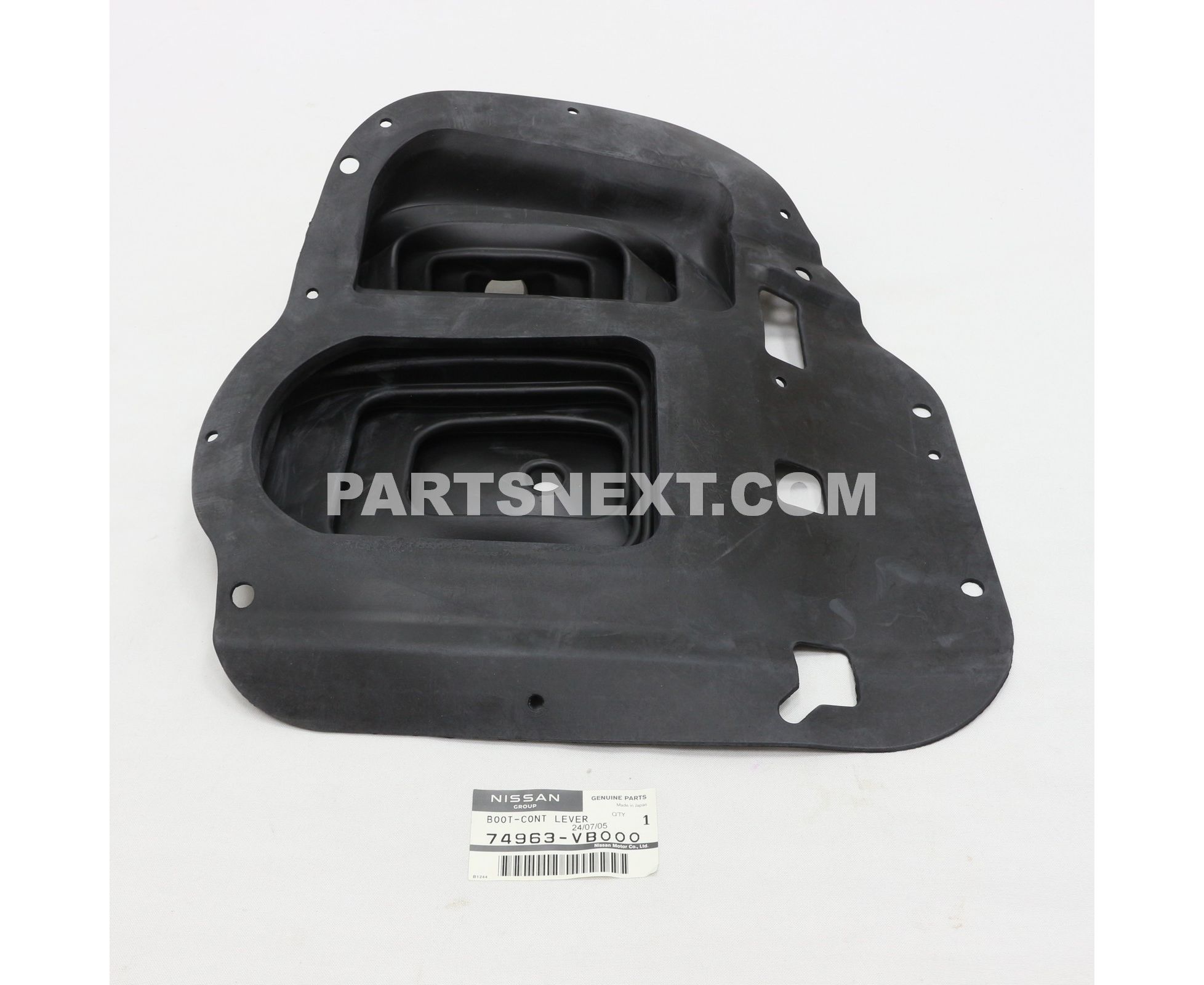 Nissan :: 74963-VB000 BOOT-RUBBER,CONTROL LEVER