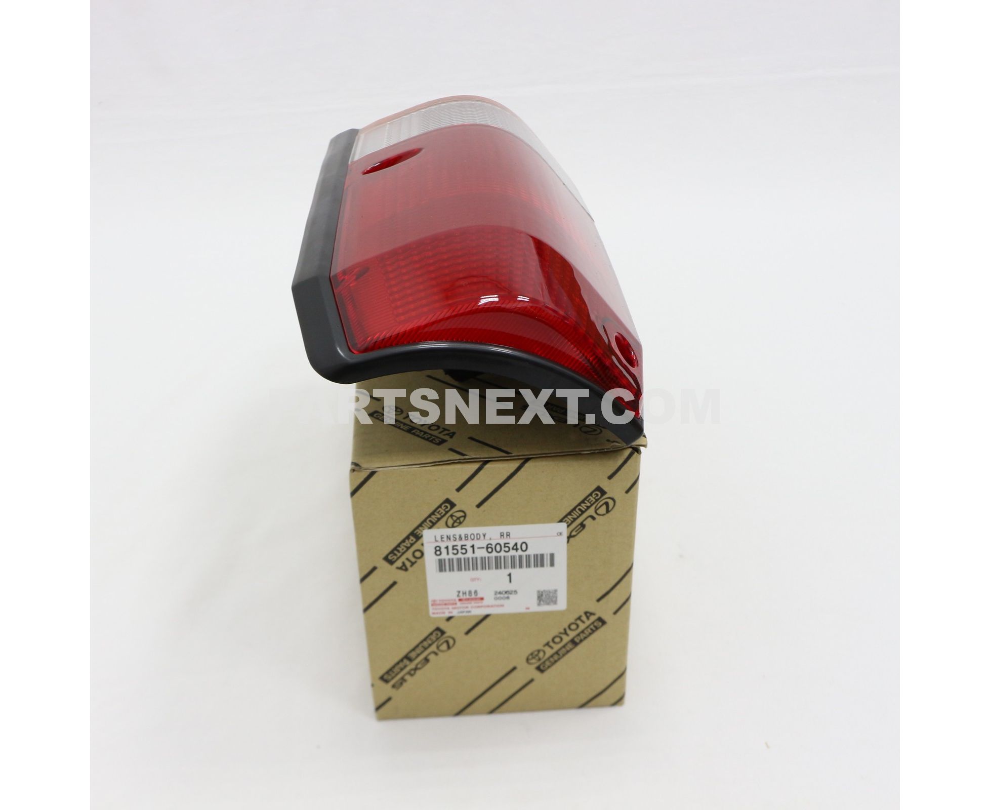 Toyota :: 81551-60540 LENS, REAR COMBINATION LAMP, RH