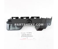 Toyota 52575-52111 RETAINER, REAR BUMPER SIDE, RH OEM Original Genuine 5257552111