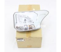 Mitsubishi 8330B104 LAMP ASSY,COMB,RR RH OEM Original Genuine 8330B104