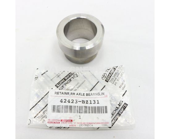 Toyota :: 42423-BZ131 RETAINER RR AXLE BE